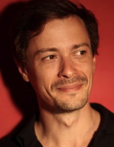 thomas-suire-diane-epaules